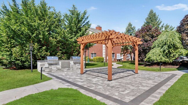Bunt Commons II: 55+ Senior Living Community