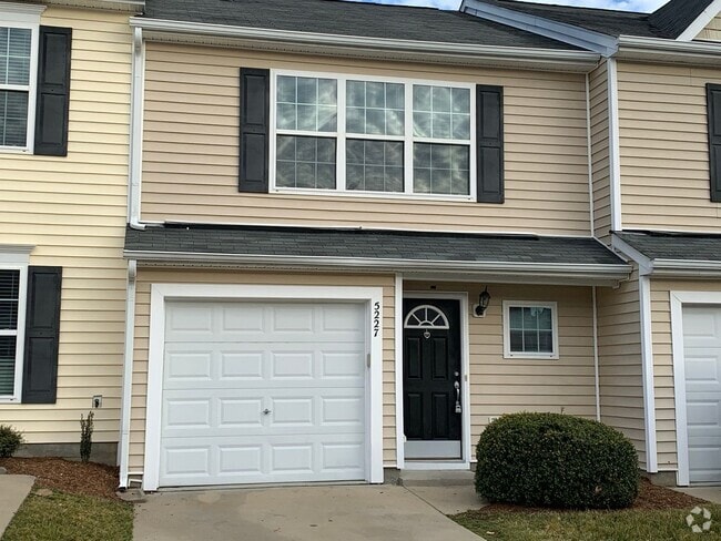 Building Photo - 5227 Big Bass Dr Rental