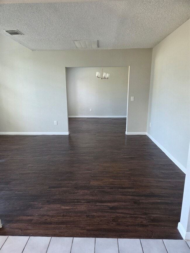 Photo - 8715 Rocky Valley Dr