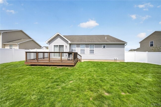 Photo - 5472 Alfreton Dr