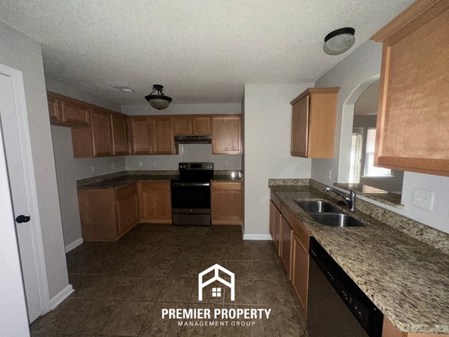 Photo - 9319 Eckley Cove