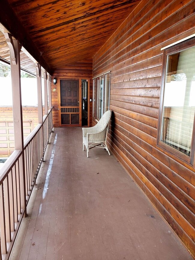 3530 Spruce Cabin Rd