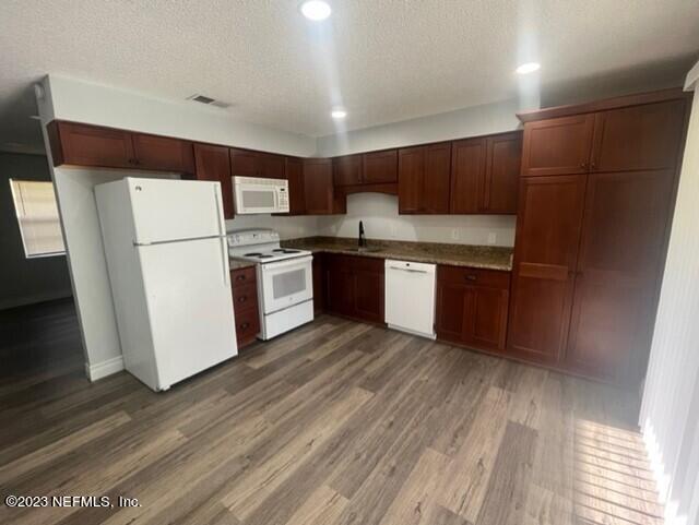 341 Old San Mateo Rd