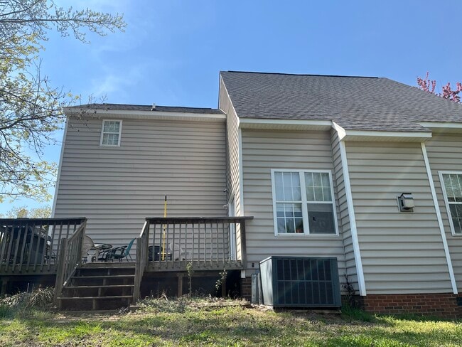 Photo - 2437 Appalachian Drive