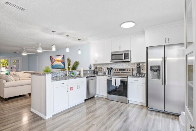 215 Cherie Down Ln Unit SI ID1044464P