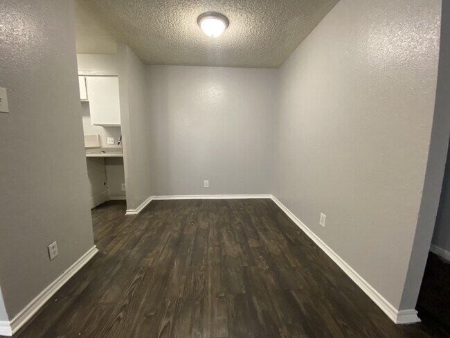 Edinburg Place Apartments