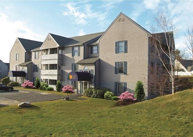 Building Photo - 155 Eastern Ave Unit 103