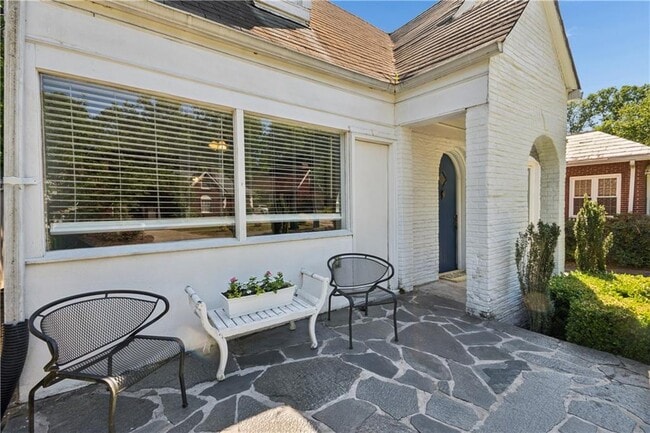 Photo - 1213 Cameron Ct NE