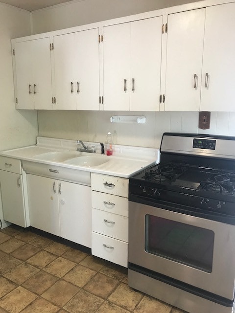 Photo - 823 Warren St