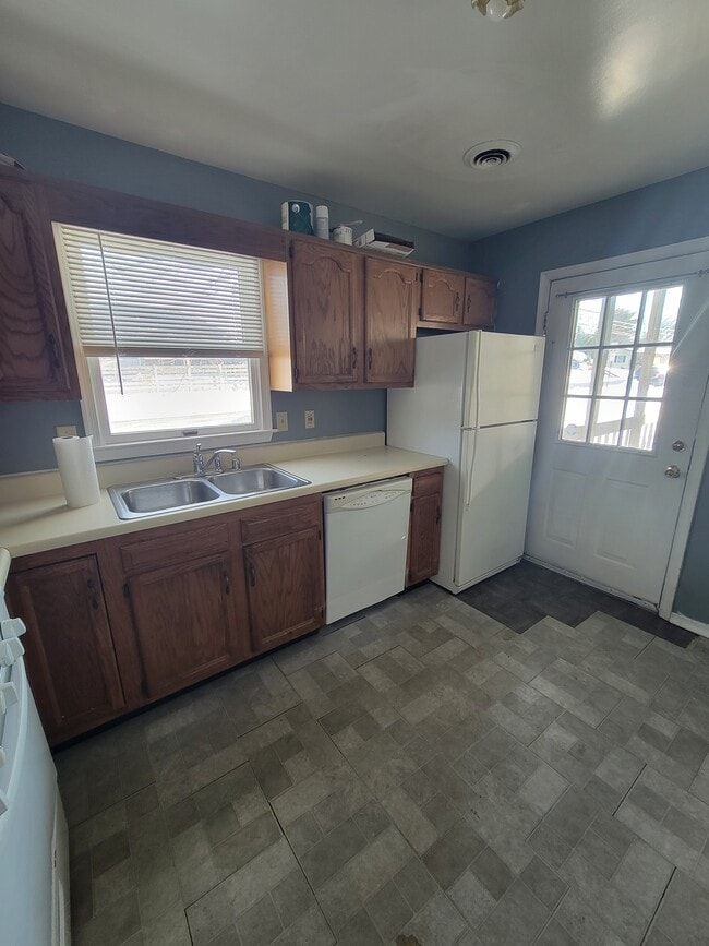 Photo - 1501 Broadfording Rd