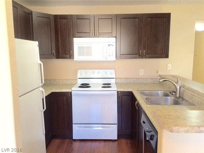 Photo - 2979 Juniper Hills Blvd Unidad 203