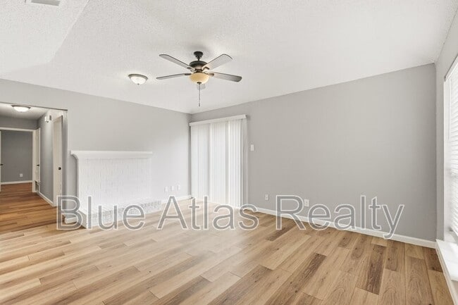 Photo - 2601 Stanford St