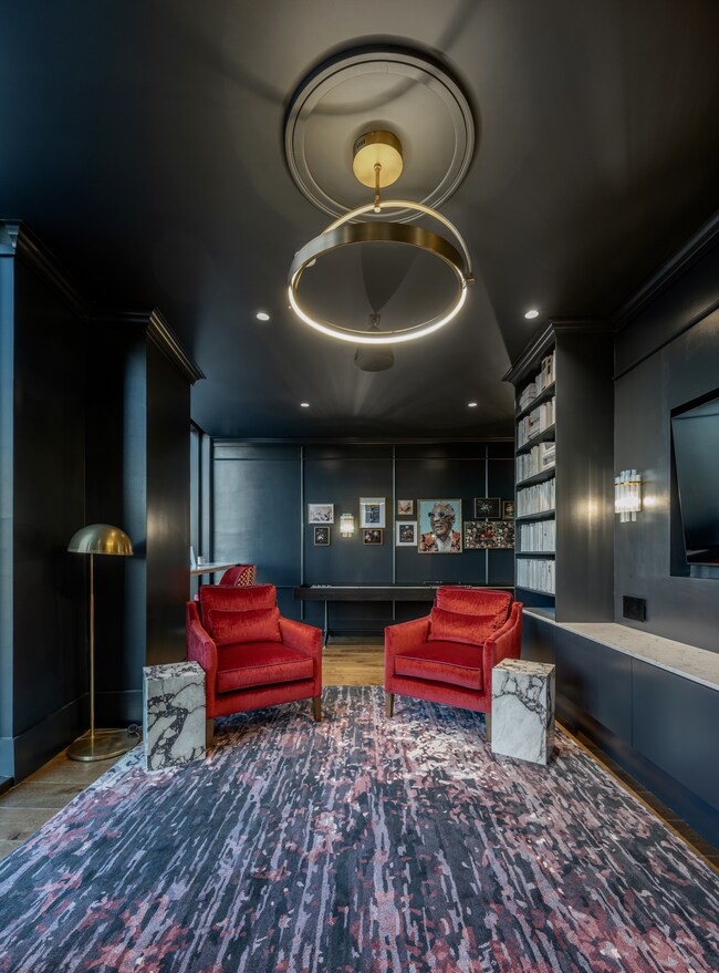 212 Stuart