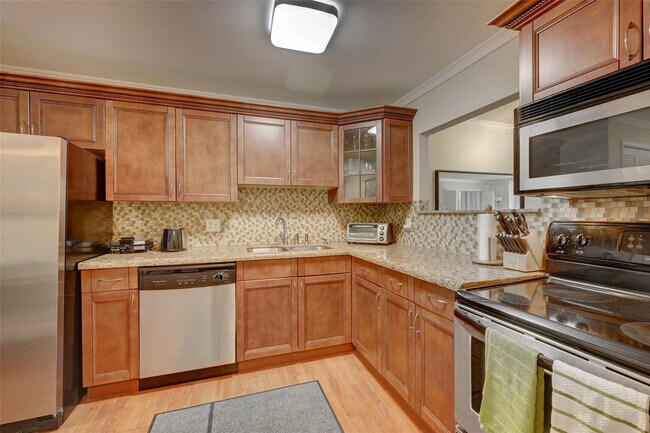 Photo - 823 Cypress Blvd Unit 201