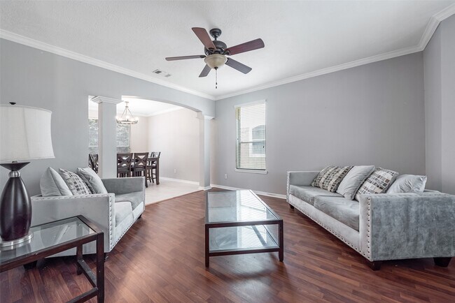 Photo - 3306 Autumn Forest Dr