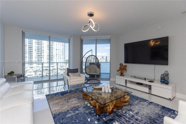 Building Photo - 17111 Biscayne Blvd Unit 505
