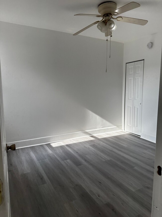 Photo - 2260 N 15th St