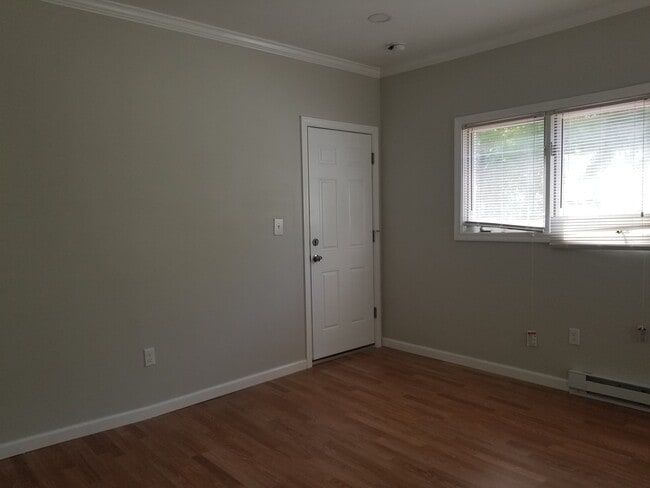 Photo - 738 Savin Ave Unit rear