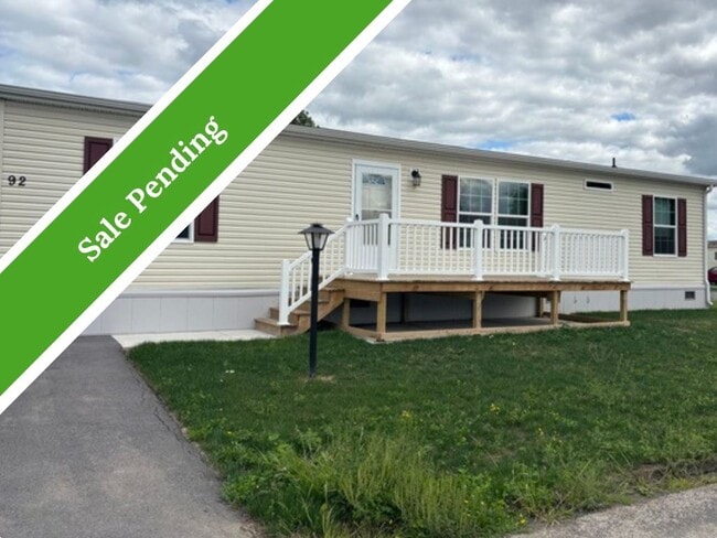 Building Photo - 92 Fox Cir