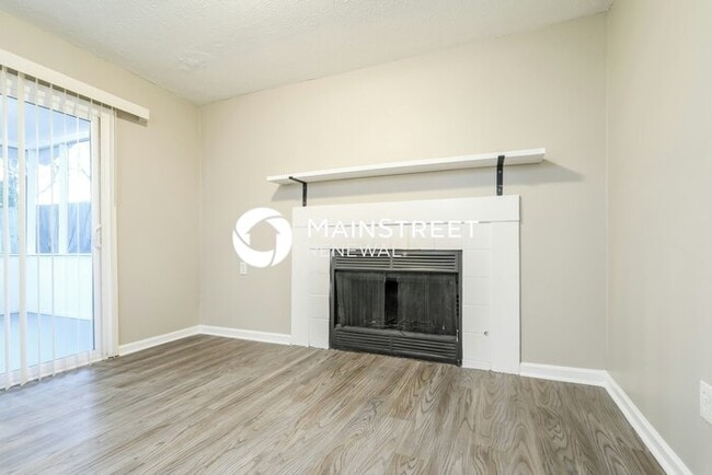 Photo - 3 Bedroom Pet-Friendly Home in Stone Mountain, GA with Main Street Renewal