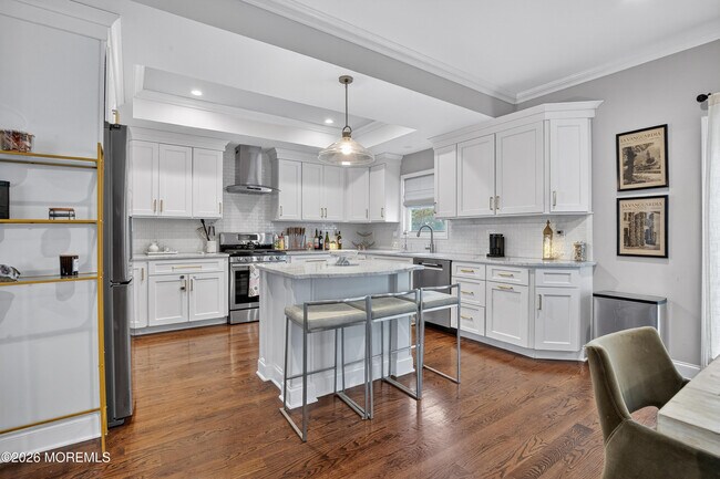 Photo - 27 5th St