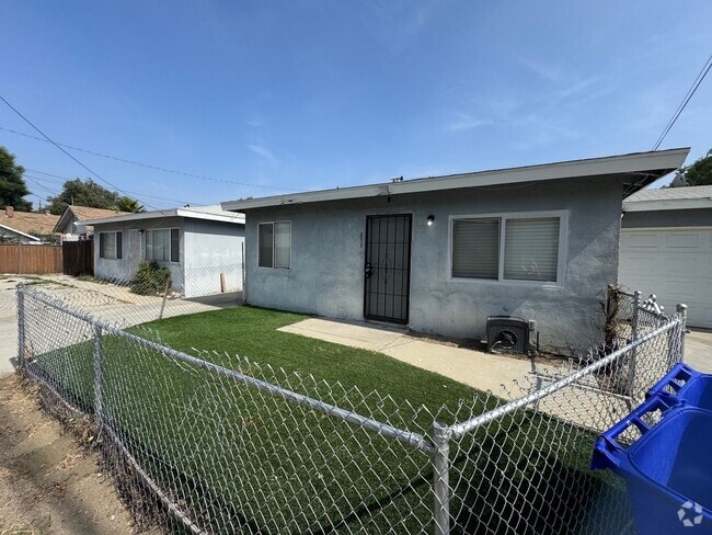 Building Photo - 9954 Unit B Rental
