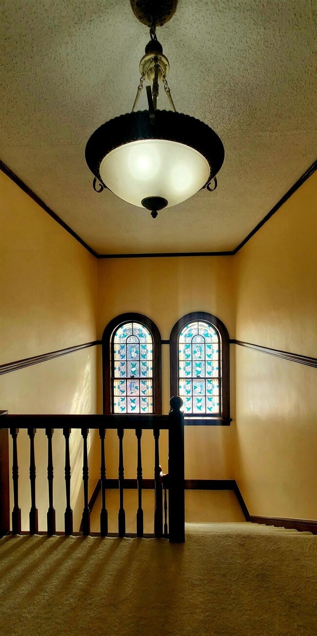 Photo - 704 N Jefferson St