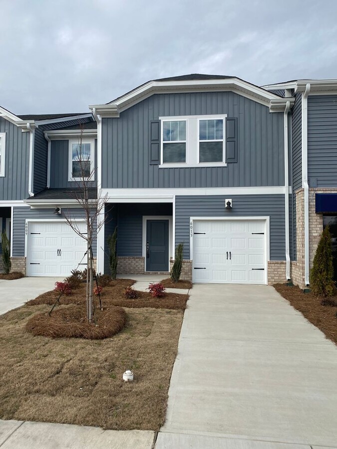 Brand New Townhome Available January 1st - Brand New Townhome Available January 1st