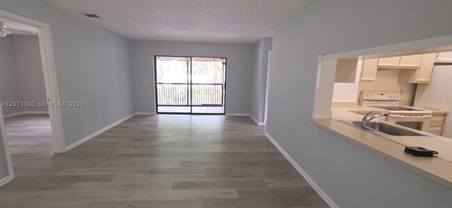 Photo - 3529 NW 94th Ave Unit 5B