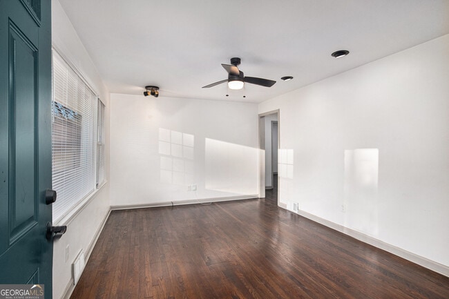 Photo - 2105 Fellowship Rd