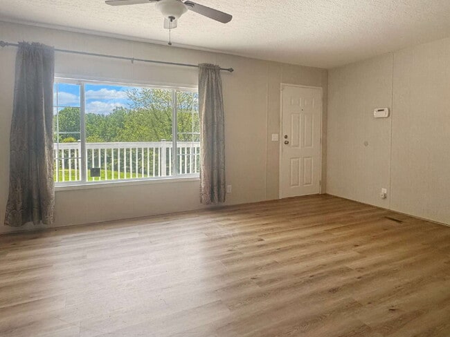 Private 2.5-Acre Mini Farm Near Lake Lanier | 3BR/2BA | Peaceful Country Living