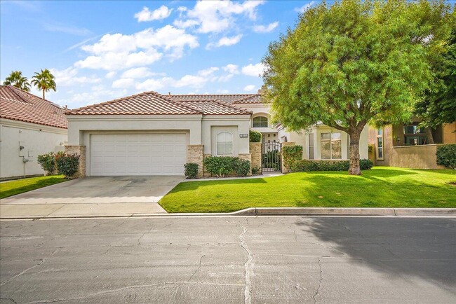 Photo - 78805 Grand Traverse Ave
