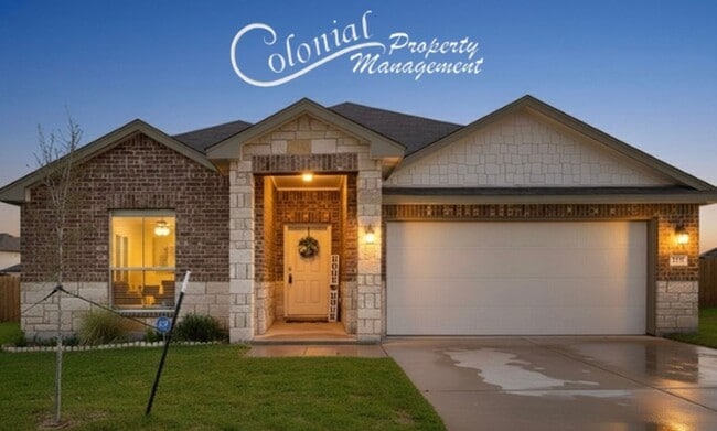 Building Photo - AVAILABLE MID MAY; APPLY TODAY ON OUR WEBSITE!!!
