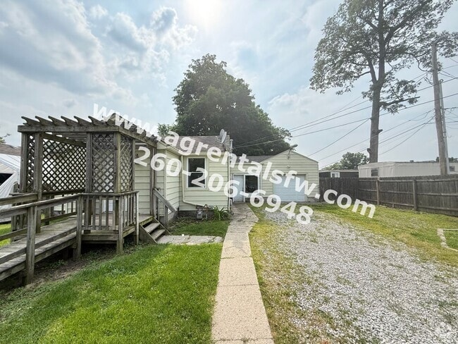 Building Photo - 2518 Sheridan Rd Rental