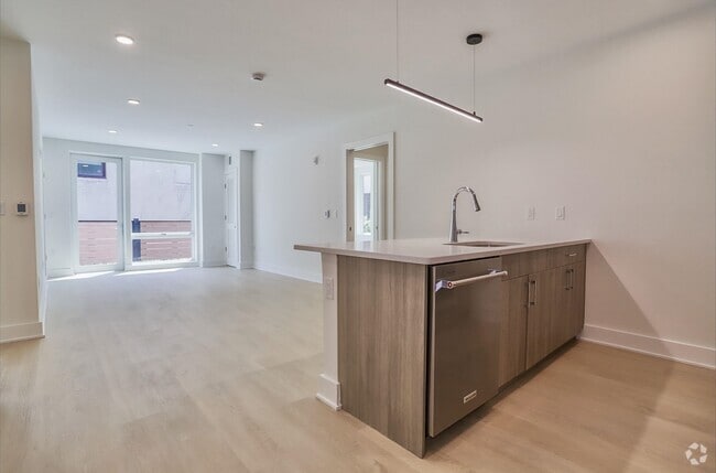 Building Photo - 303 Madison St Unit 206 Rental