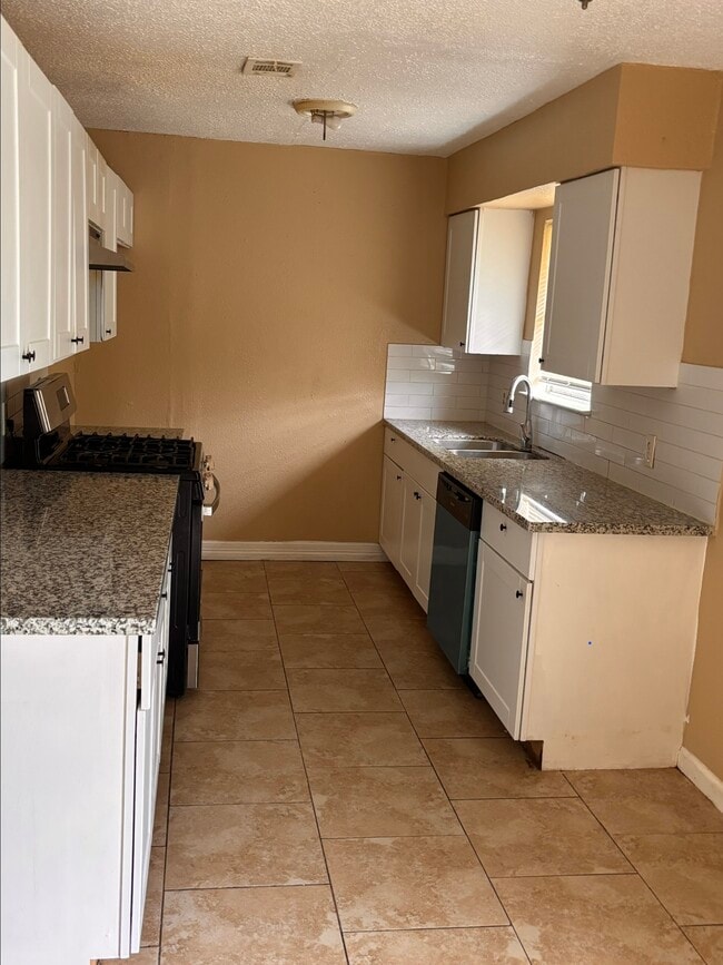 Photo - 3306 Westhampton Dr