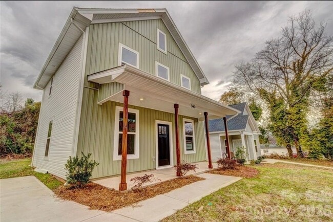 Photo - 340 Hudson St