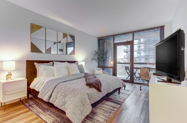 Photo - 801 W Blackhawk St