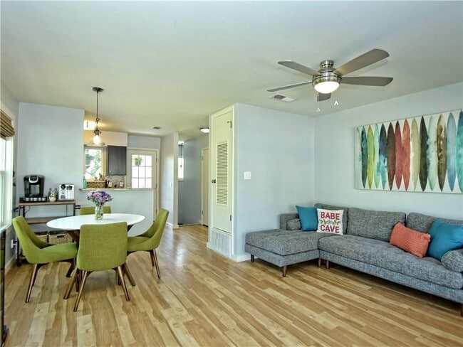 Photo - 1513 Travis Heights Blvd