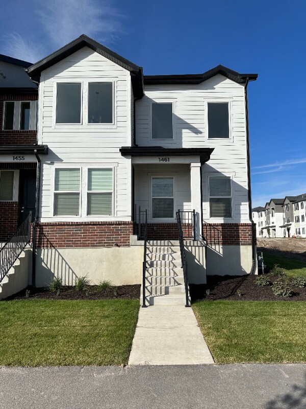 Photo - 1461 N 3600 W