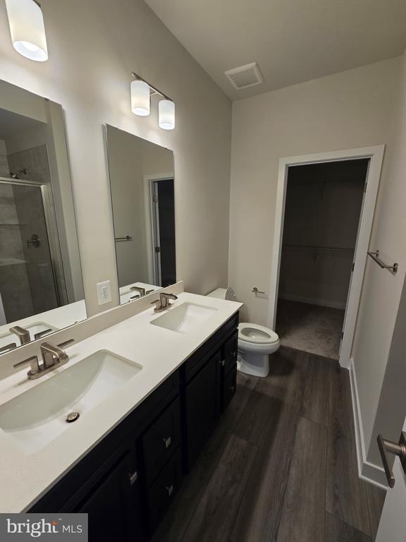 Photo - 16115 Hyde Pk Pl