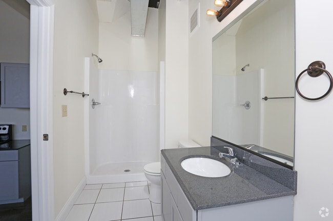 Studio, 1 BA - Bathroom