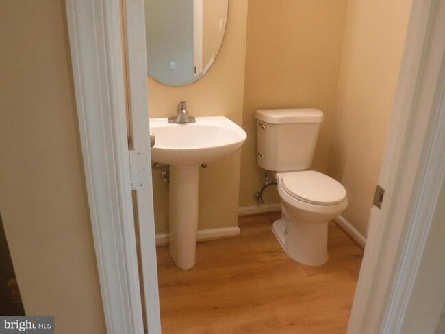 Photo - 8714 Wadebrook Terrace