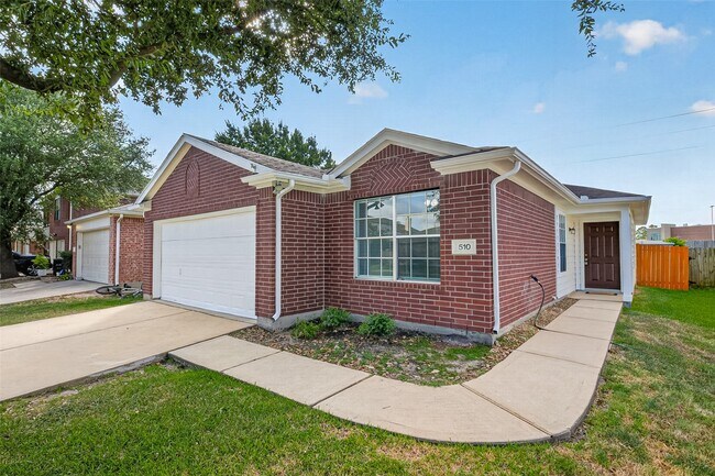 510 Cypresswood Trce
