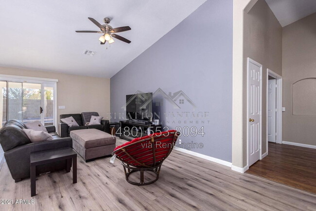 Photo - 2195 E Sherri Dr