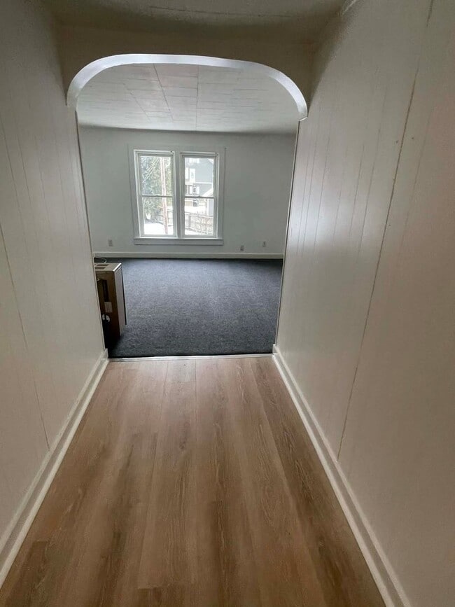 Photo - 1104 Anderson Ave Unit Upper