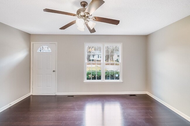 5932 Sandy Run