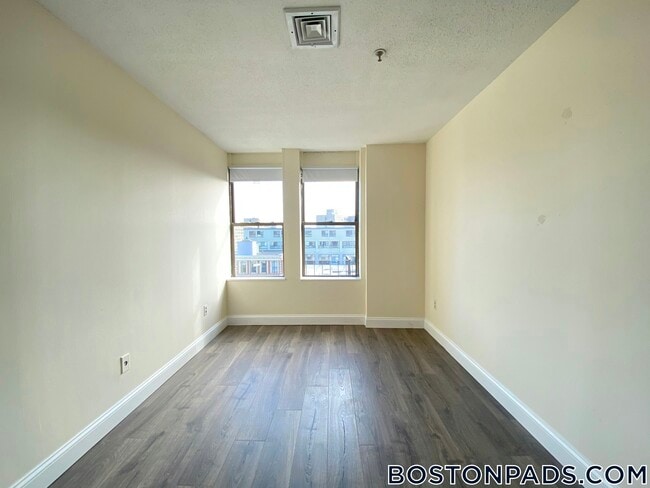 Photo - 1126 Boylston St Unit 604