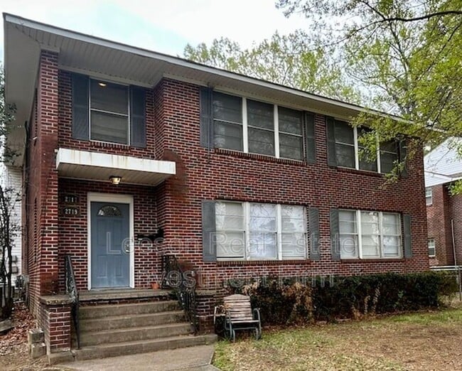 Building Photo - 2717 Fairfield Ave