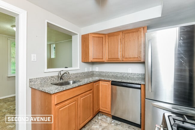 Photo - 43 Glenview Ave